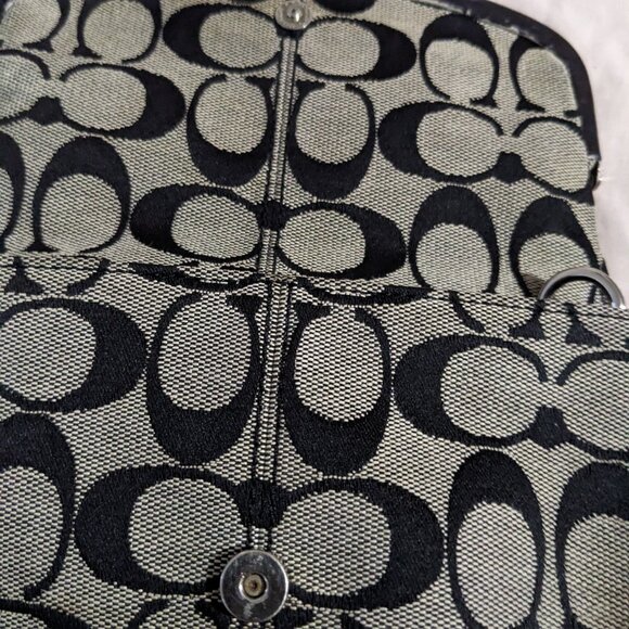 Coach Fold Over Signature Wristlet - Picture 1 of 7